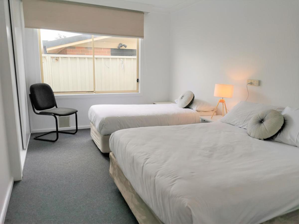 Bathurst Explorers Motel Extérieur photo