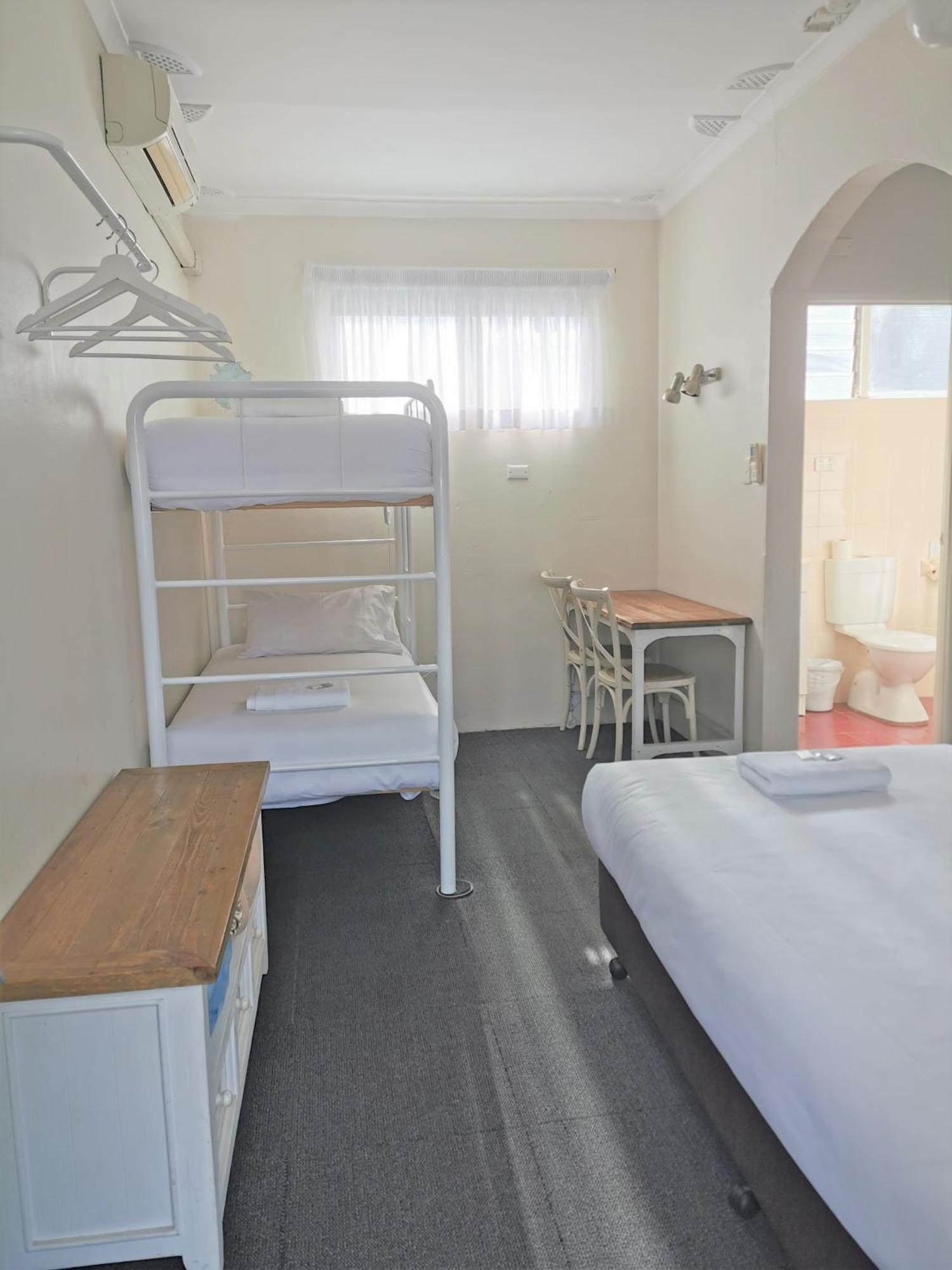 Bathurst Explorers Motel Extérieur photo